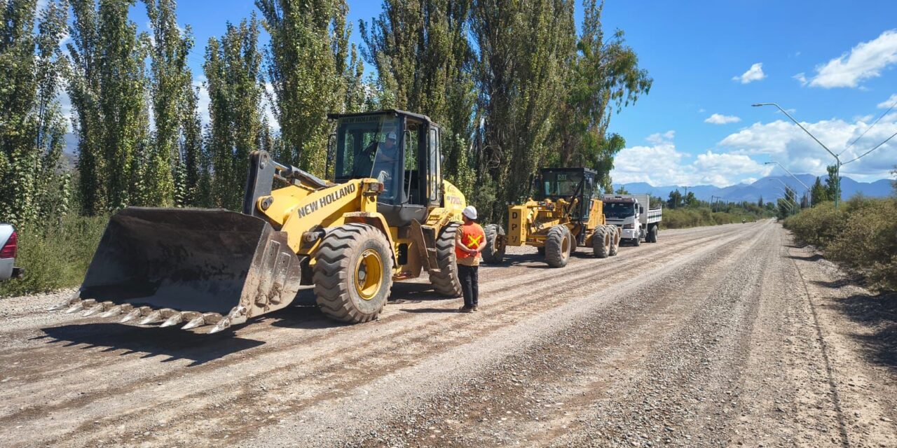 Jáchal: La pavimentación de la calle Eugenio Flores entra en su etapa inicial