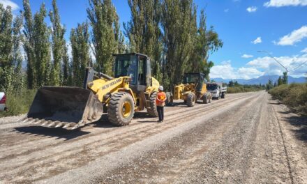 Jáchal: La pavimentación de la calle Eugenio Flores entra en su etapa inicial
