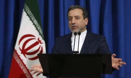 Irán afirmó que el estrecho de Ormuz permanece abierto para todos los países excepto EEUU e Israel