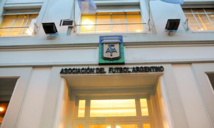 La AFA rechazó las acusaciones y aseguró que giró en tiempo y forma el dinero solidario al Hospital Penna