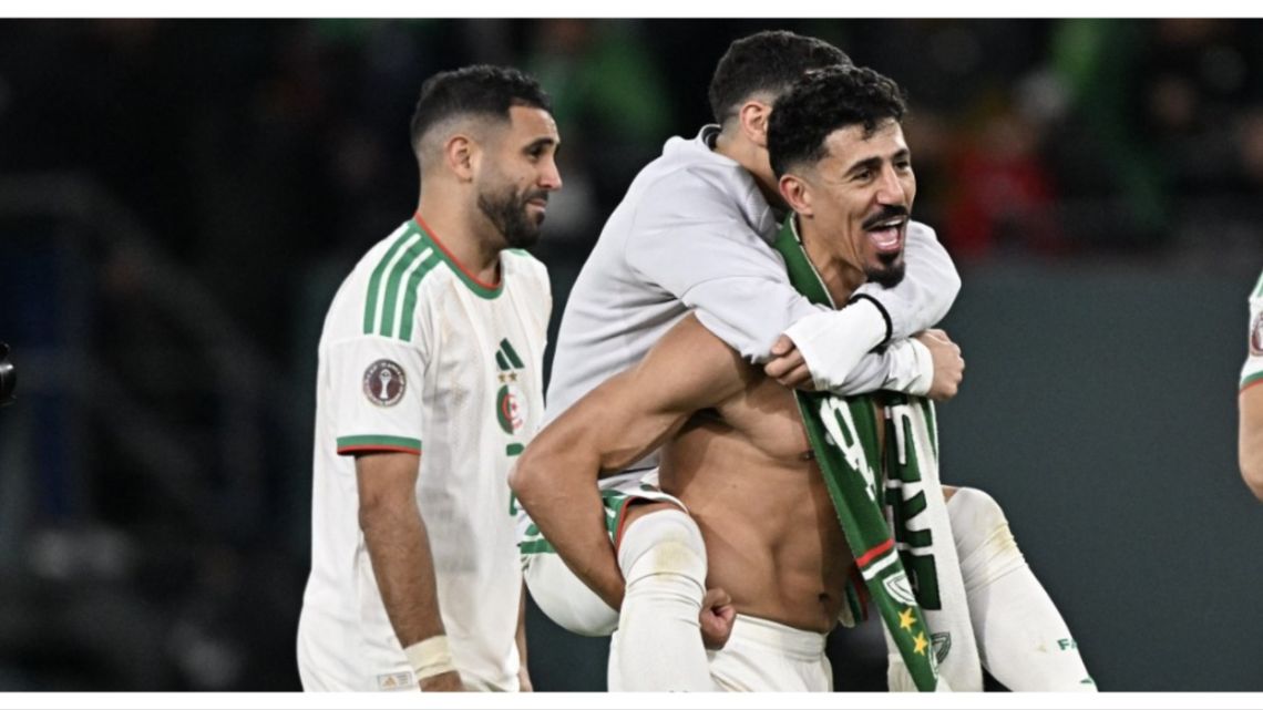 Argelia se metió en los cuartos de final de la Copa Africana con un golazo agónico