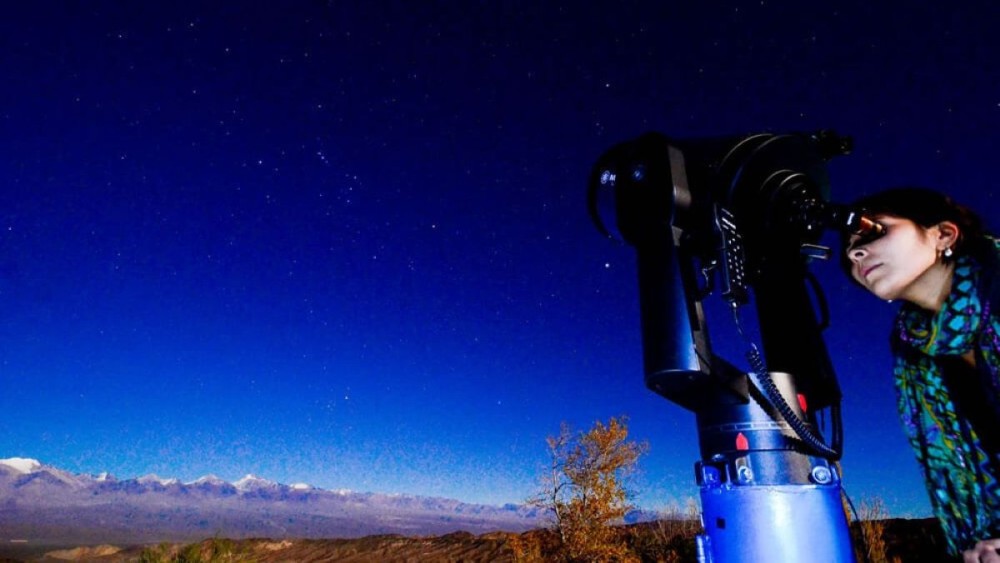 «Noche de estrellas  ¿Listo para el turismo astronómico?»