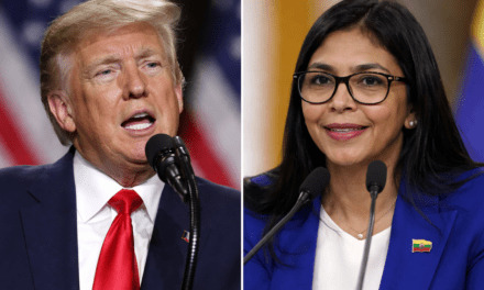 Donald Trump aseguró que Delcy Rodríguez está cooperando y advirtió: Necesitamos acceso al petróleo