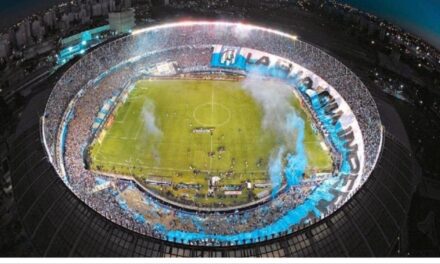 El mito de los siete gatos en el Cilindro: la leyenda que condicionó décadas de la historia de Racing