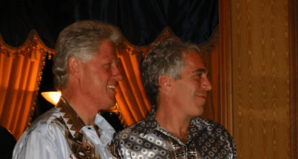 Bill y Hillary Clinton se negaron a declarar ante el Congreso de EEUU y podrían enfrenar cargos penales