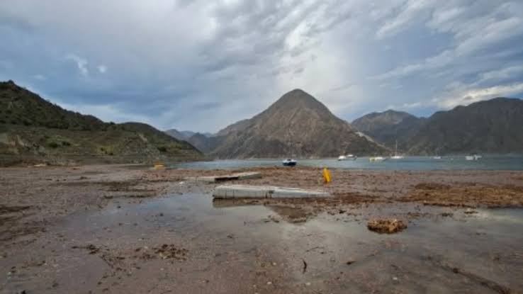 “Fue una crecida extraordinaria”: Alarma por el impacto del agua en diques y ríos