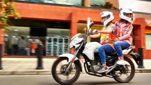 Violento asalto a un chofer de app en Rawson: Le robaron la moto