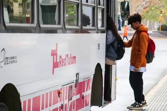 Confirman la continuidad del boleto estudiantil gratuito en 2026: Cuándo se volverá a habilitar