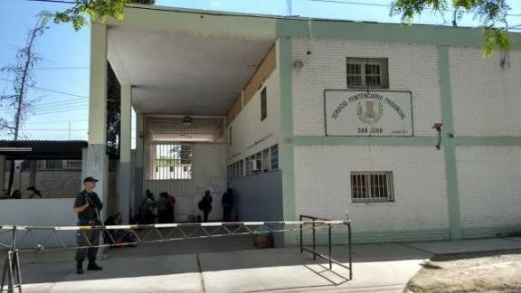 Penal de Chimbas: Insólito reclamo de un reo por el postre