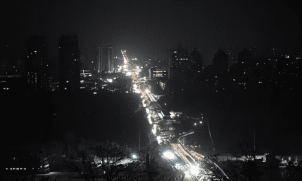 Rusia bombardeó cerca de Kiev, dejó un muerto y miles de hogares sin calefacción en medio de la ola polar