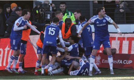 Macclesfield, equipo de la sexta división inglesa, eliminó al último campeón de la FA CUP