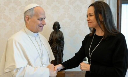 María Corina Machado se reunió con el papa León XIV en el Vaticano
