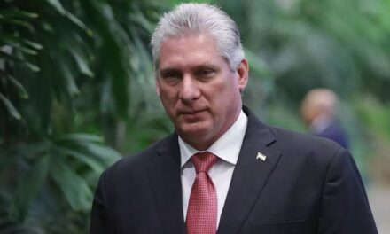Cuba rechazó las acusaciones de Donald Trump y defendió su derecho a comerciar combustible