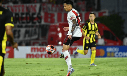 Tras un discreto empate en cero, River venció a Peñarol por penales en Uruguay