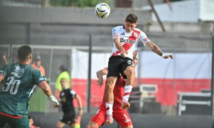 River se estrenó en el Apertura 2026 con trabajado triunfo ante Barracas Central