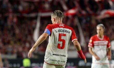 Santiago Ascacibar es nuevo jugador de Boca Juniors: los detalles