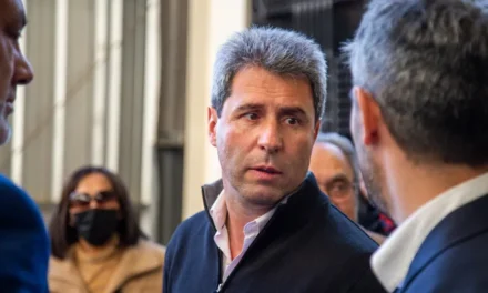 Las causas por Obras Públicas apuntan a obras en escuelas, centros de salud y servicios básicos durante la gestión Uñac