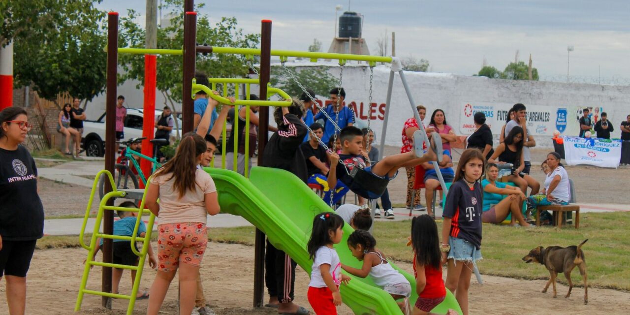 Chimbas sumó un nuevo espacio verde: Inauguraron la plaza del Barrio Arenales