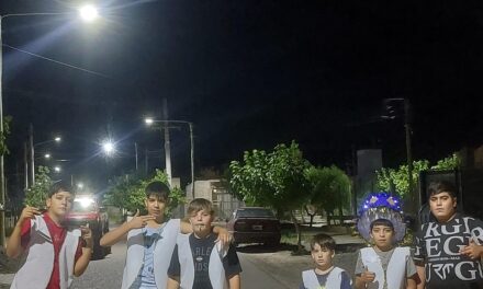 De Zonda a Chimbas: La comparsa de los baldes ya está lista para su gran debut