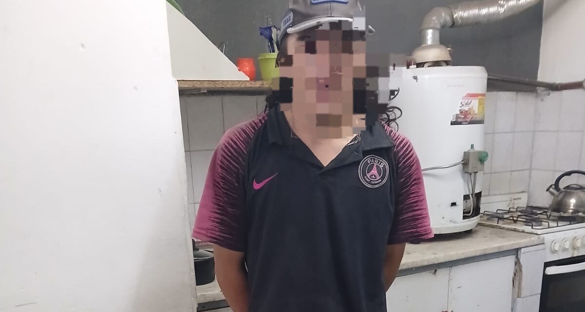 Se metió en una casa ajena en Santa Lucía y terminó detenido