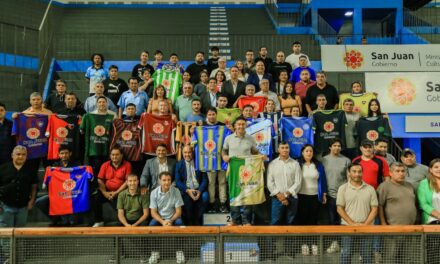 Apoyo total a los clubes de fútbol de San Juan