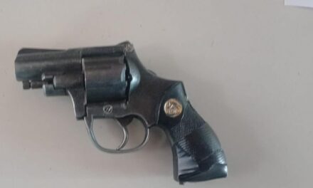 Persecución y detención en Rawson: Atraparon a un menor armado tras intentar escapar