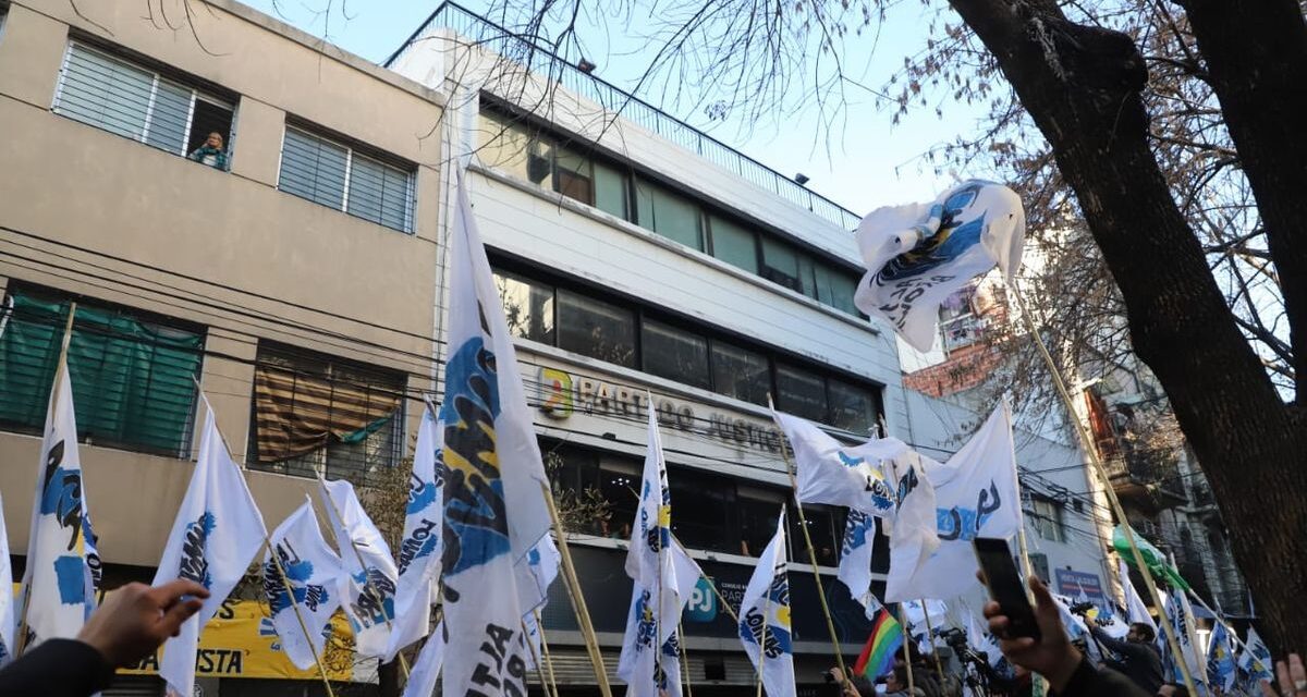 El PJ denunció que la reforma laboral implica un retroceso y responsabilizó a quienes la acompañaron