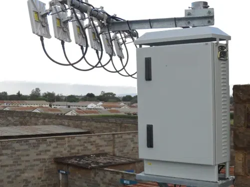 Avanza la instalación de inhibidores para frenar delitos organizados desde el penal