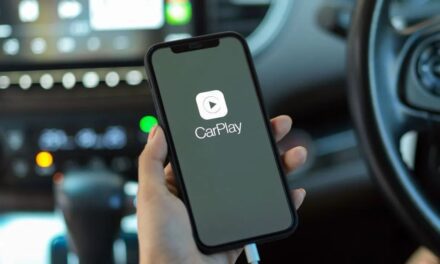 Apple integrará ChatGPT y otros IA generativas en la aplicación CarPlay