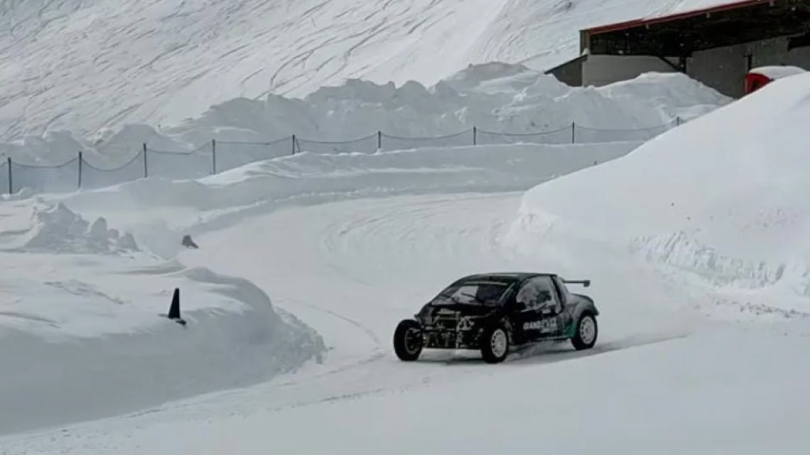 Hubo ‘helado’ de Colapinto dando vueltas en la nieve de Andorra