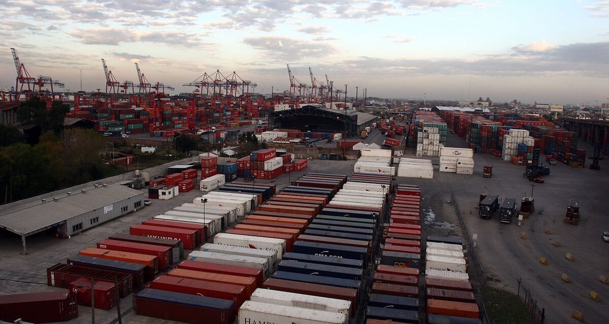 Diputados de la oposición piden al Gobierno informes sobre beneficios fiscales a empresas de China