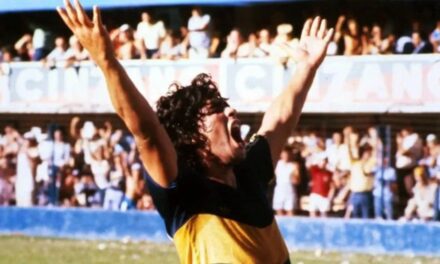 A 45 años del debut de Maradona en Boca: el día que el romance más grande del fútbol se hizo oficial