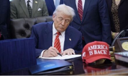 Donald Trump firmó ley presupuestaria para reabrir el cierre parcial del gobierno de EEUU