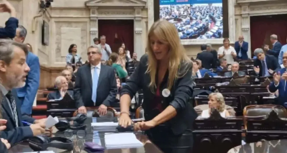 La Libertad Avanza pide expulsar a una diputada peronista por actos de sabotaje ilegales