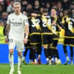 Real Madrid le ganó agónicamente al Rayo Vallecano en un Bernabéu tenso y Franco Mastantuono fue silbado