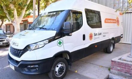 Vacunación al aire libre: El móvil de Salud llega este domingo al Parque