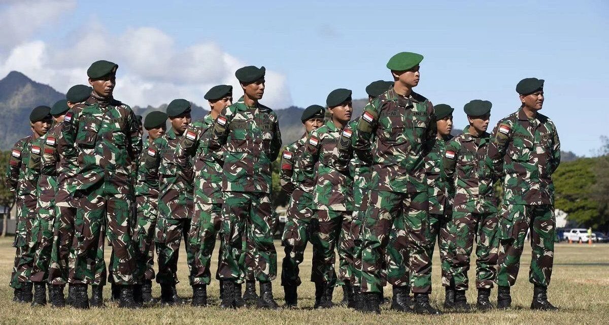 Indonesia acelera el entrenamiento de tropas para desplegar una fuerza de paz en Gaza