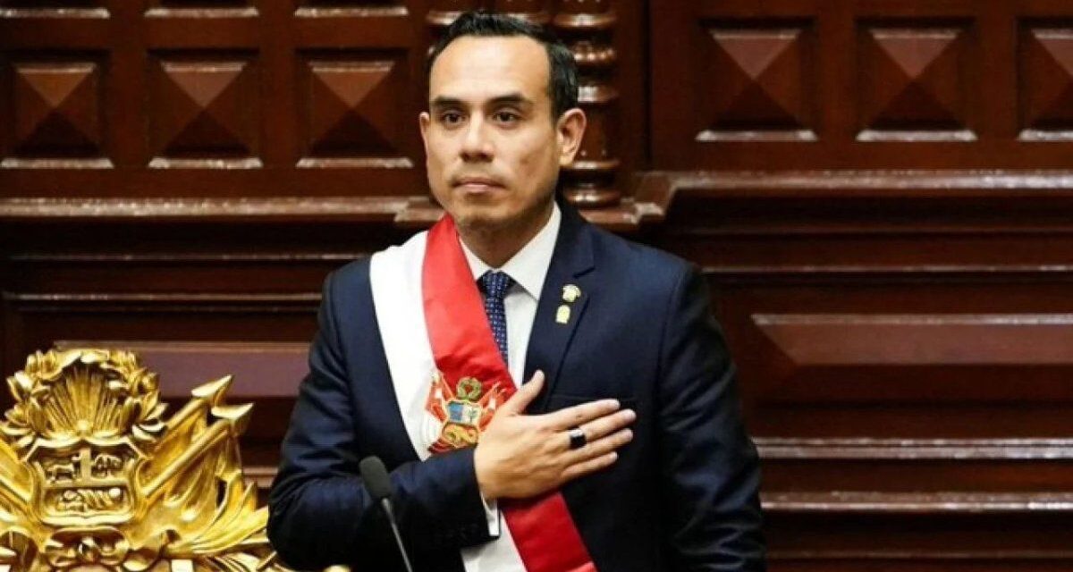 Destituyen a José Jeri, el séptimo presidente en diez años