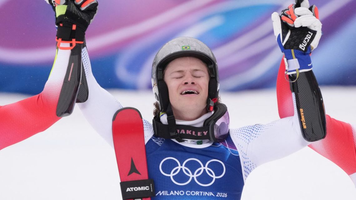 Brasil ganó su primera medalla en la historia de los Juegos Olímpicos de Invierno con un oro en esquí alpino en Milán-Cortina 2026