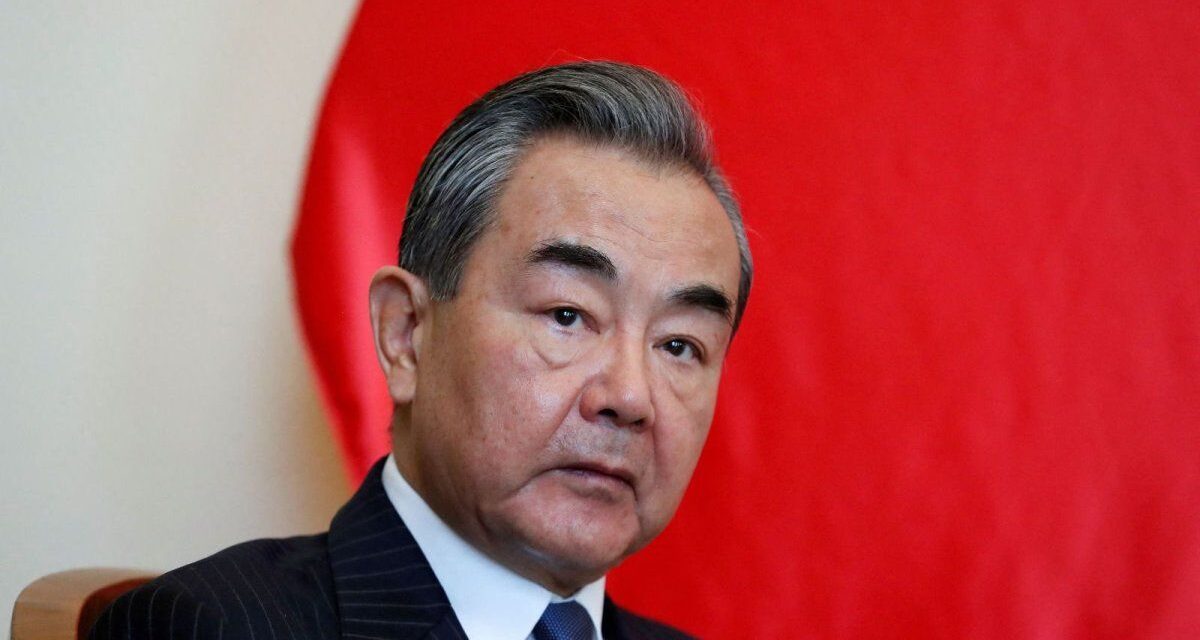Pekín propone que China y Brasil unan fuerzas ante los desafíos globales