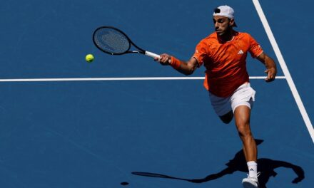 Francisco Cerúndolo y Tomás Etcheverry buscan meterse en semifinales, hora y cómo ver