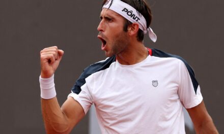 Tomás Etcheverry y Francisco Cerúndolo avanzaron a la tercera ronda