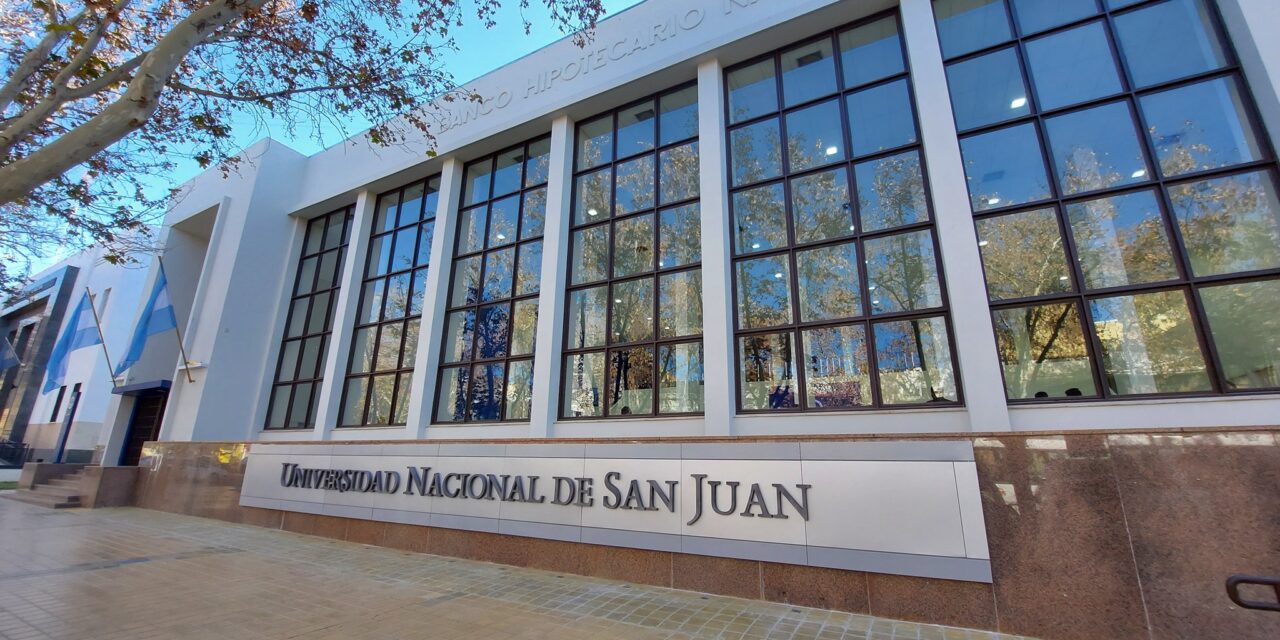 Sin mesas y sin respuestas: El cruce que expuso la crisis universitaria