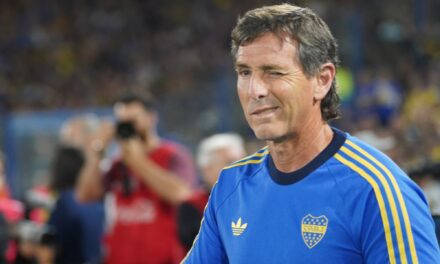 Boca y el disconformismo de los hinchas y por qué hizo un solo cambio sobre la hora
