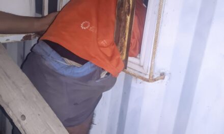 Quiso robar en una cancha de Chimbas, quedó atrapado y terminó internado