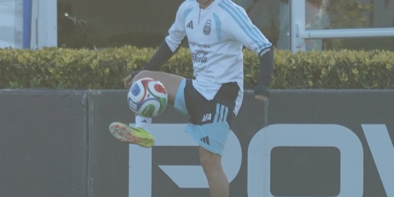 Gianluca Prestianni, entre el ruido tras el escándalo con Vinicius y la contención de Scaloni con el sueño de jugar el Mundial 2026