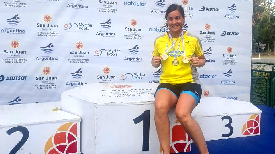 Romina Profili brilló en el Argentino Máster con cuatro medallas de oro