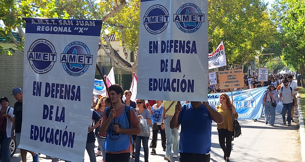 AMET también dijo no y la paritaria docente vuelve a foja cero