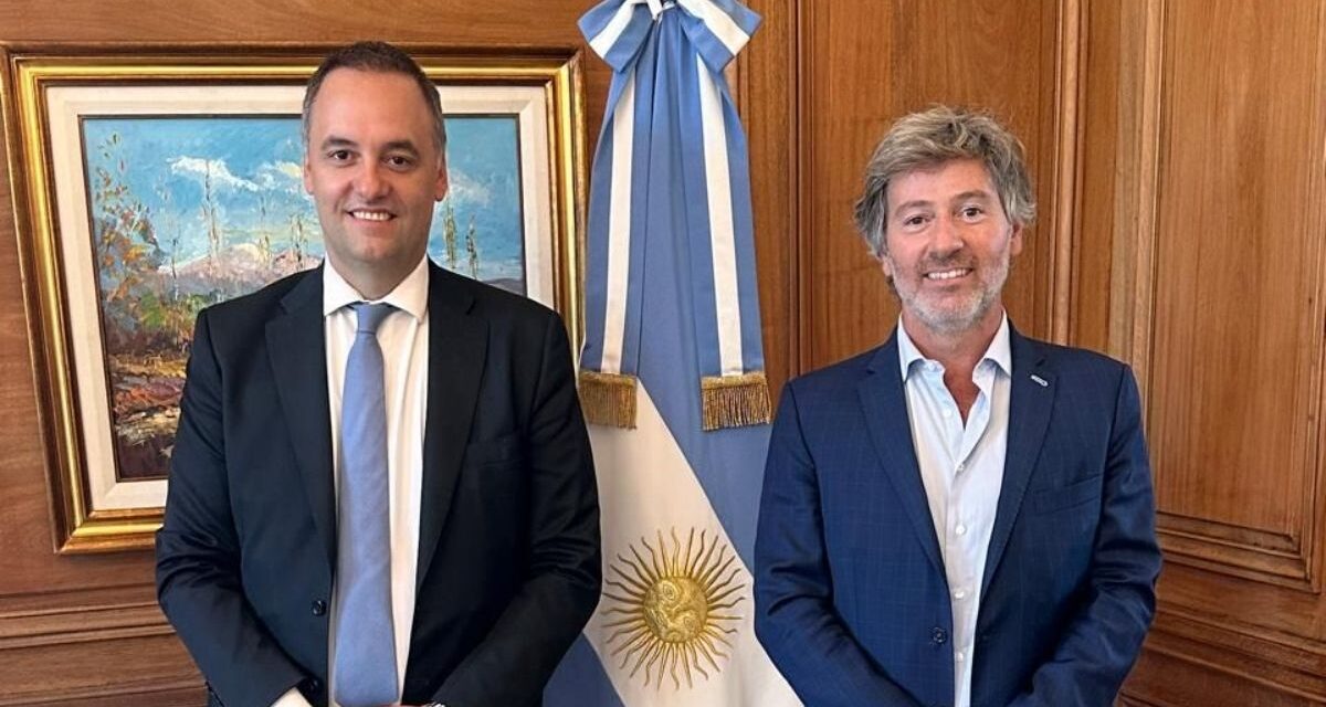 Manuel Adorni recibió en Casa Rosada a Juan Bautista Mahiques, que jura este jueves como nuevo ministro de Justicia
