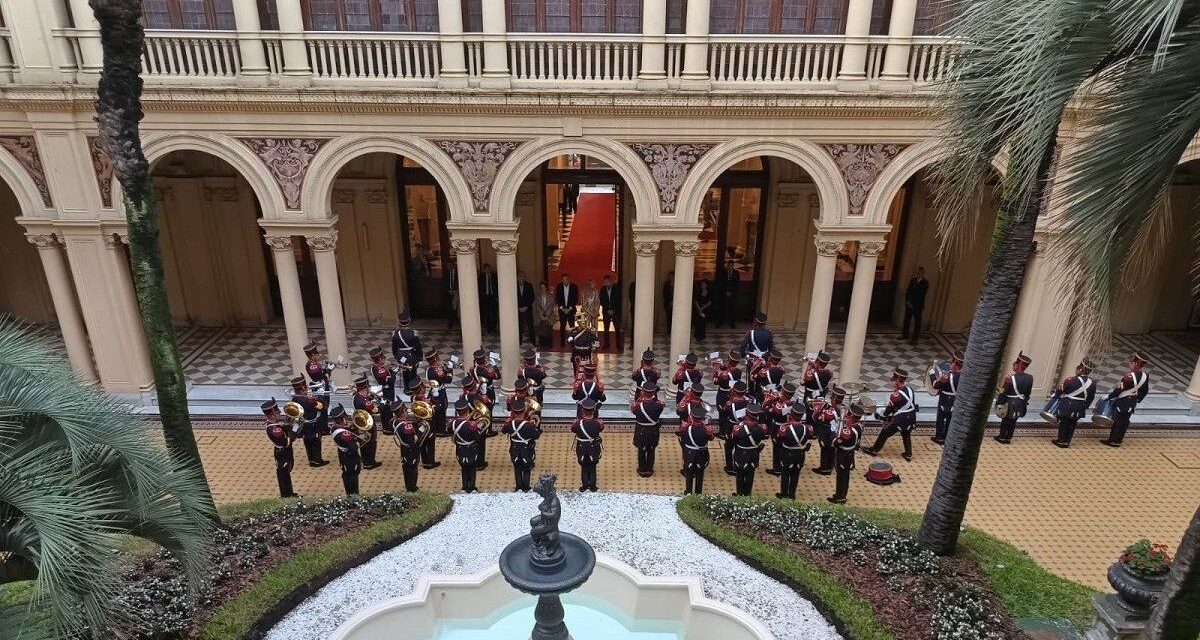 La Orquesta de Granaderos tocó tres temas de ABBA en la Casa Rosada